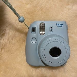 FUJIFILM INSTAX MINI 8